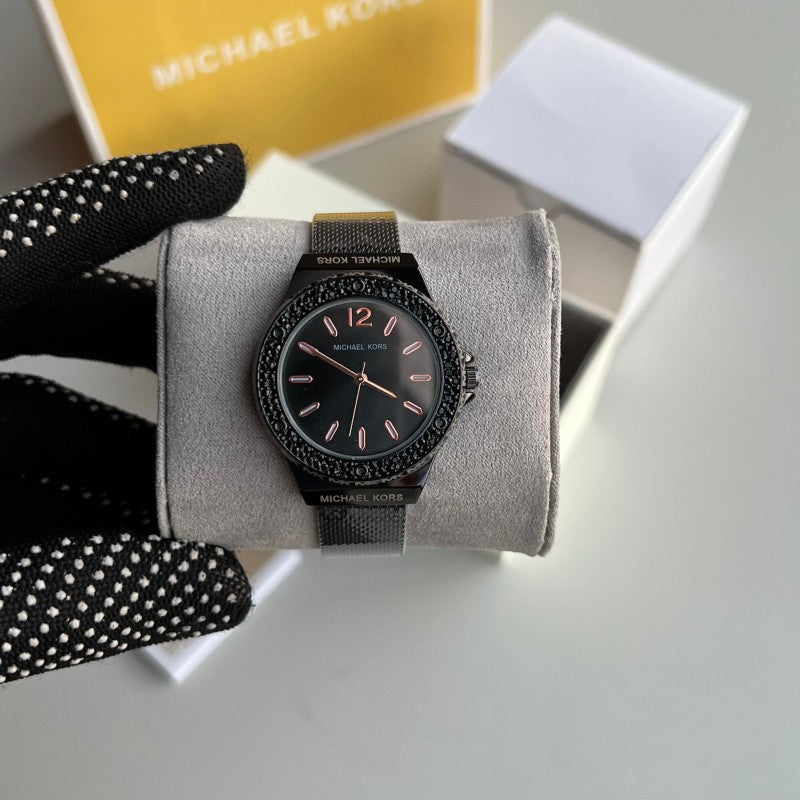 Michael Kor s Lennox Women s Black