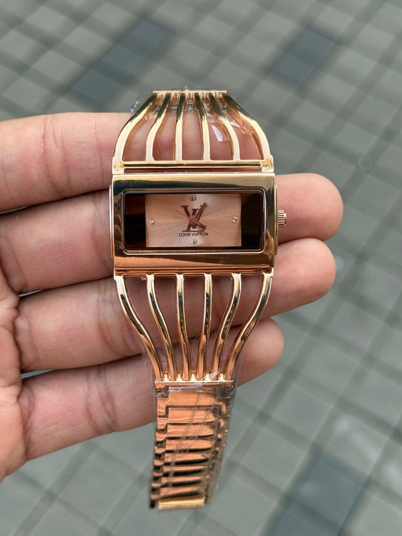 Louis Vuitto n Women Luxury Cuff Bracelet Rectangular Dial