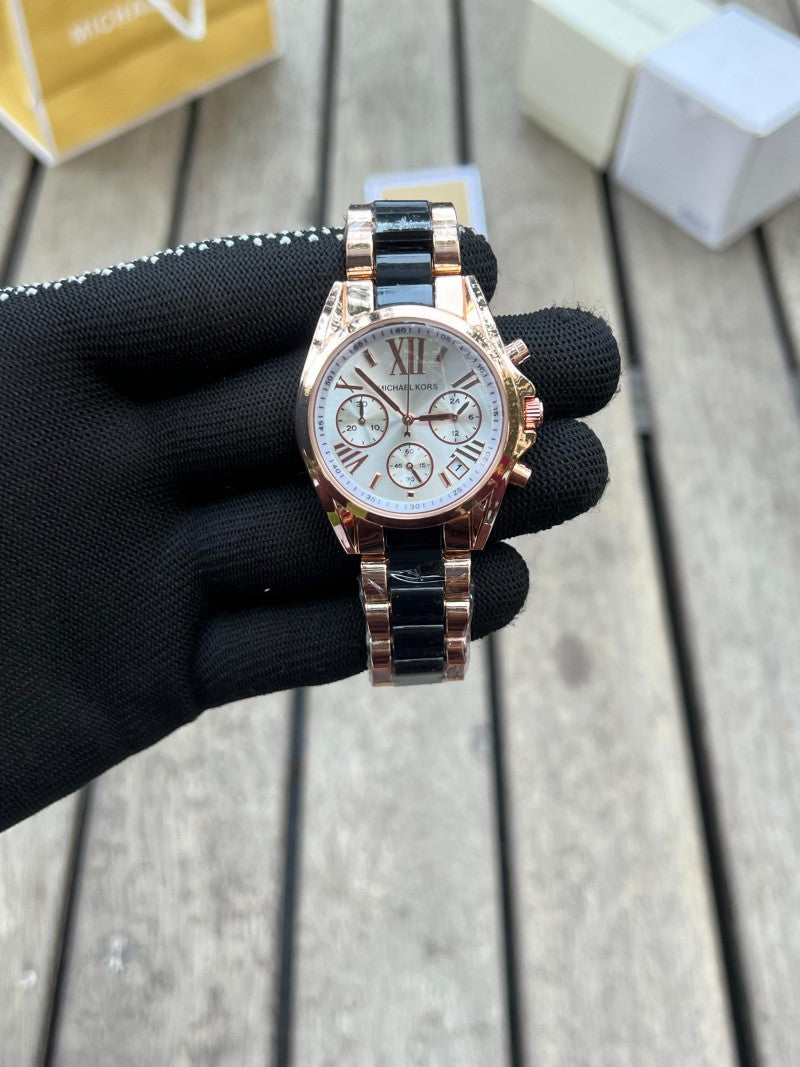 Michael Kor s Black Rose gold Two tone White Dial