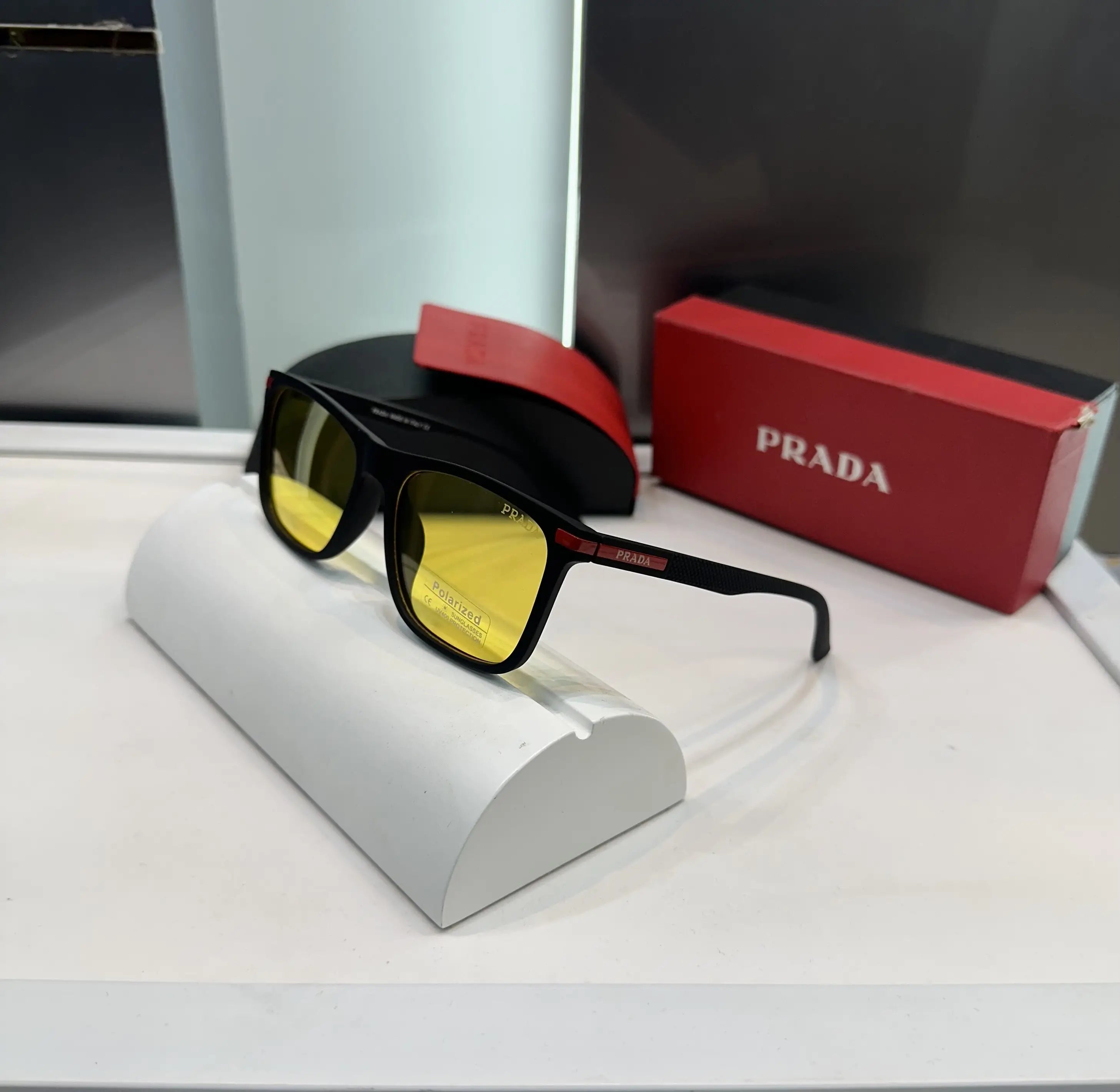 Prad a Black Yellow Premium Shades 2017 Main image