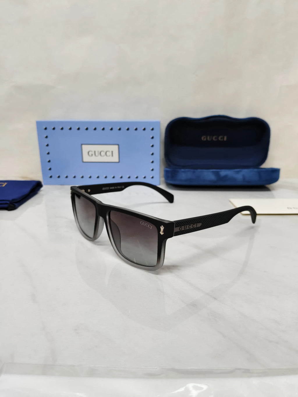 GUCCI 2512 BLACK CYSTAL GREY