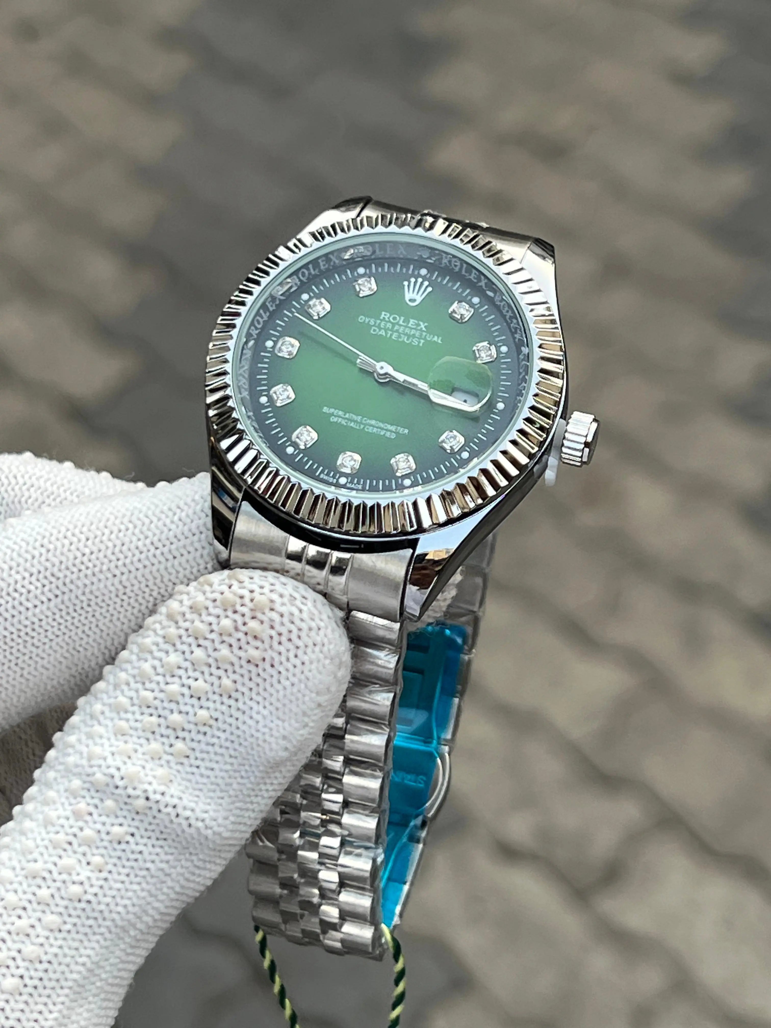 Rolex Date Just Silver Green Diamond