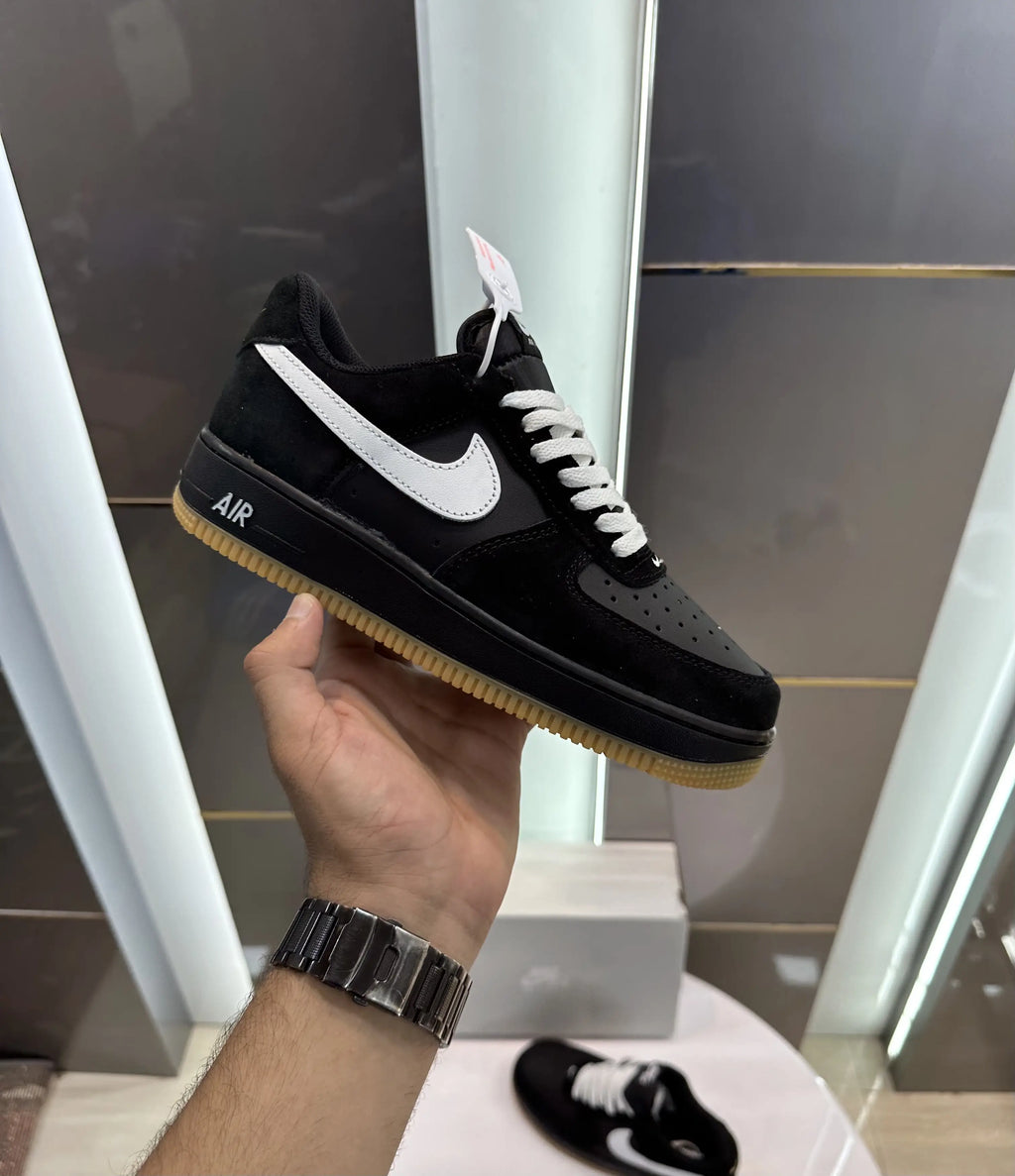 Nike_Airforce 1 07 LV8 Low Black White Gum Shoes