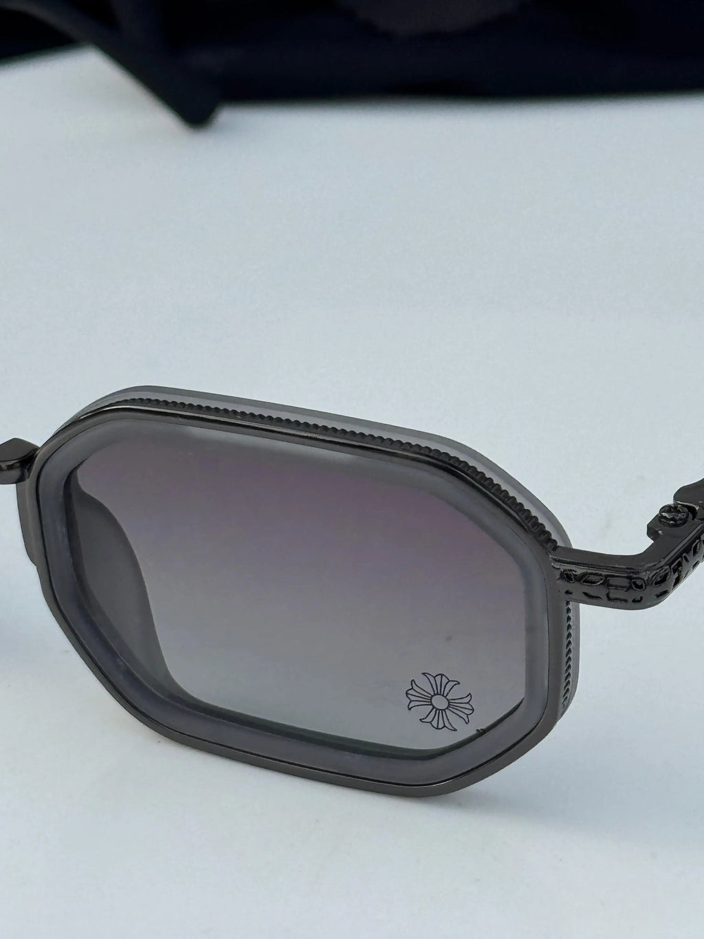 Chrome_heart_26007_grey