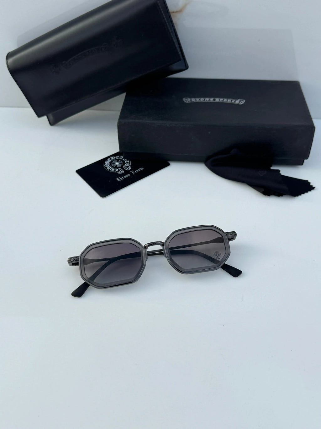 Chrome_heart_26007_grey