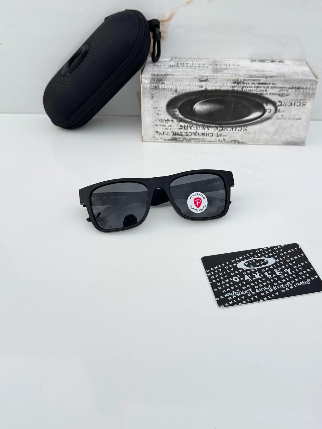 Oakley_ 2262_black_grey