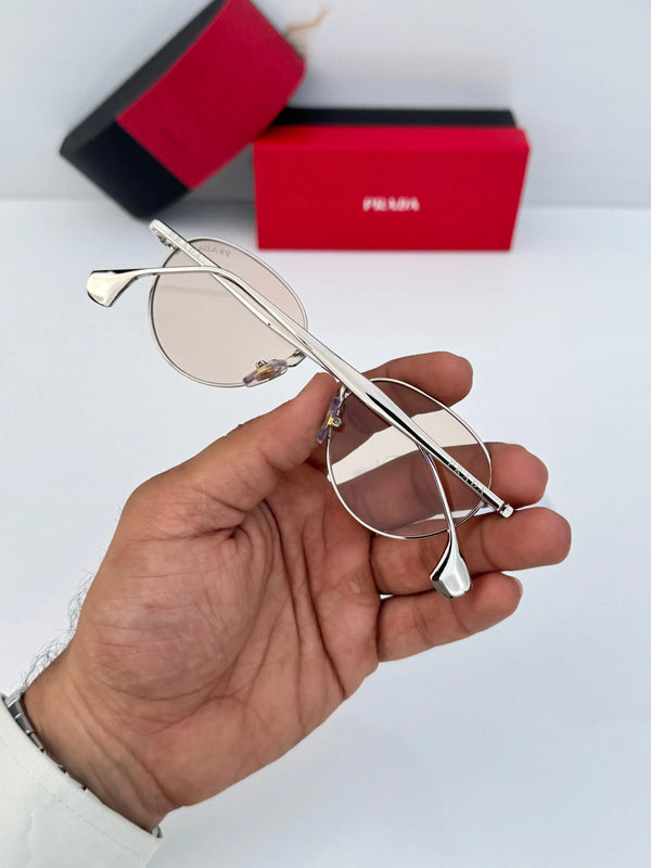 Prada_1396_silver_candy