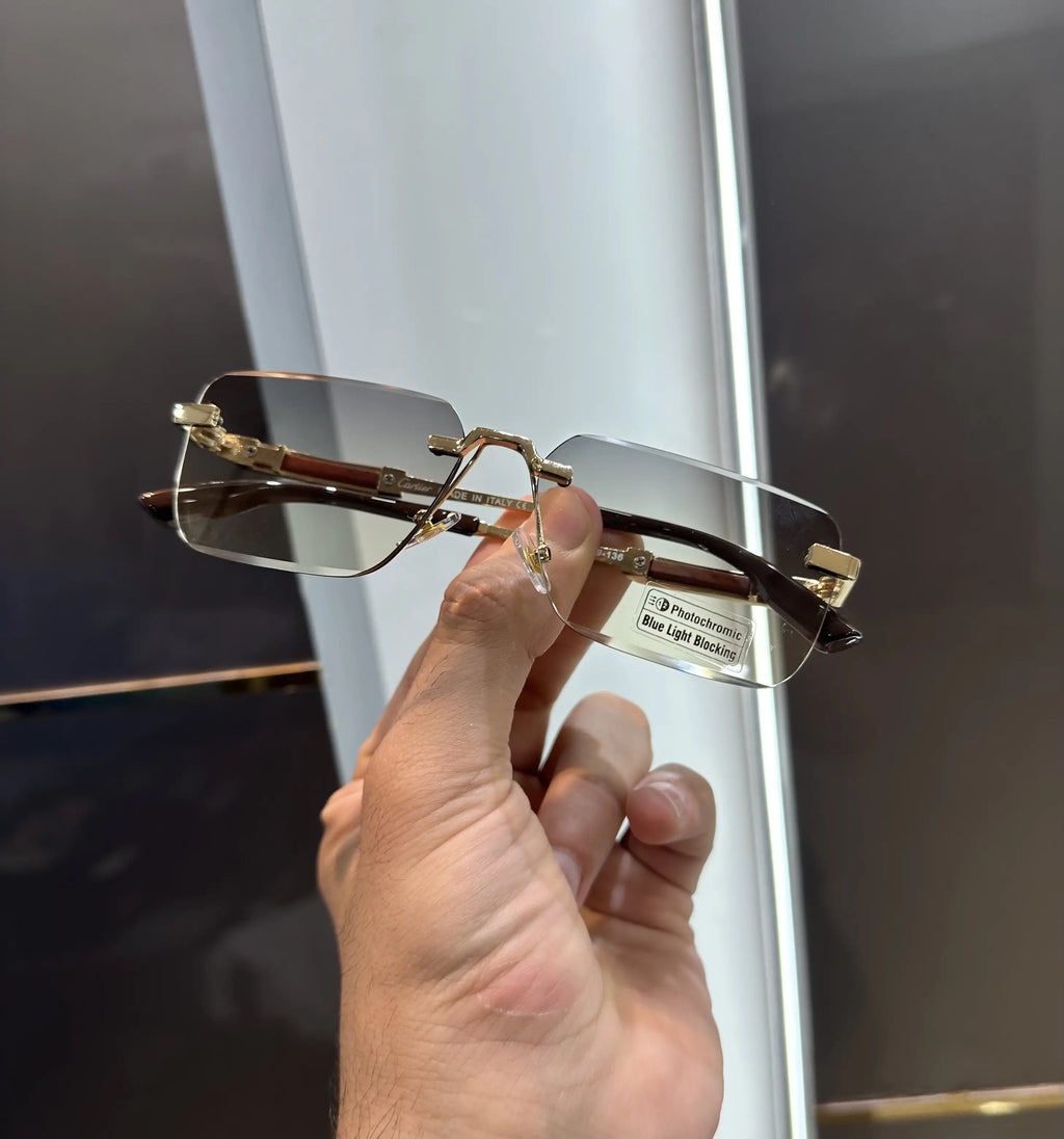 Cartie r Gold Cream Photochromic Lens Premium Shades 017