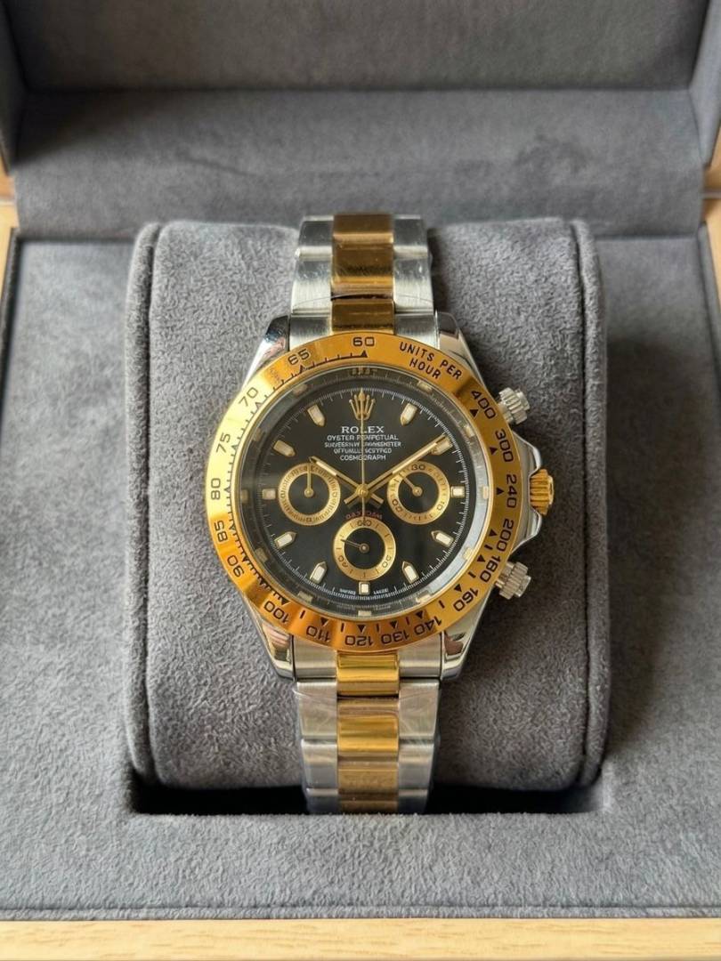 Role_x Oyster Black Perpetual Daytona Chronograph 135