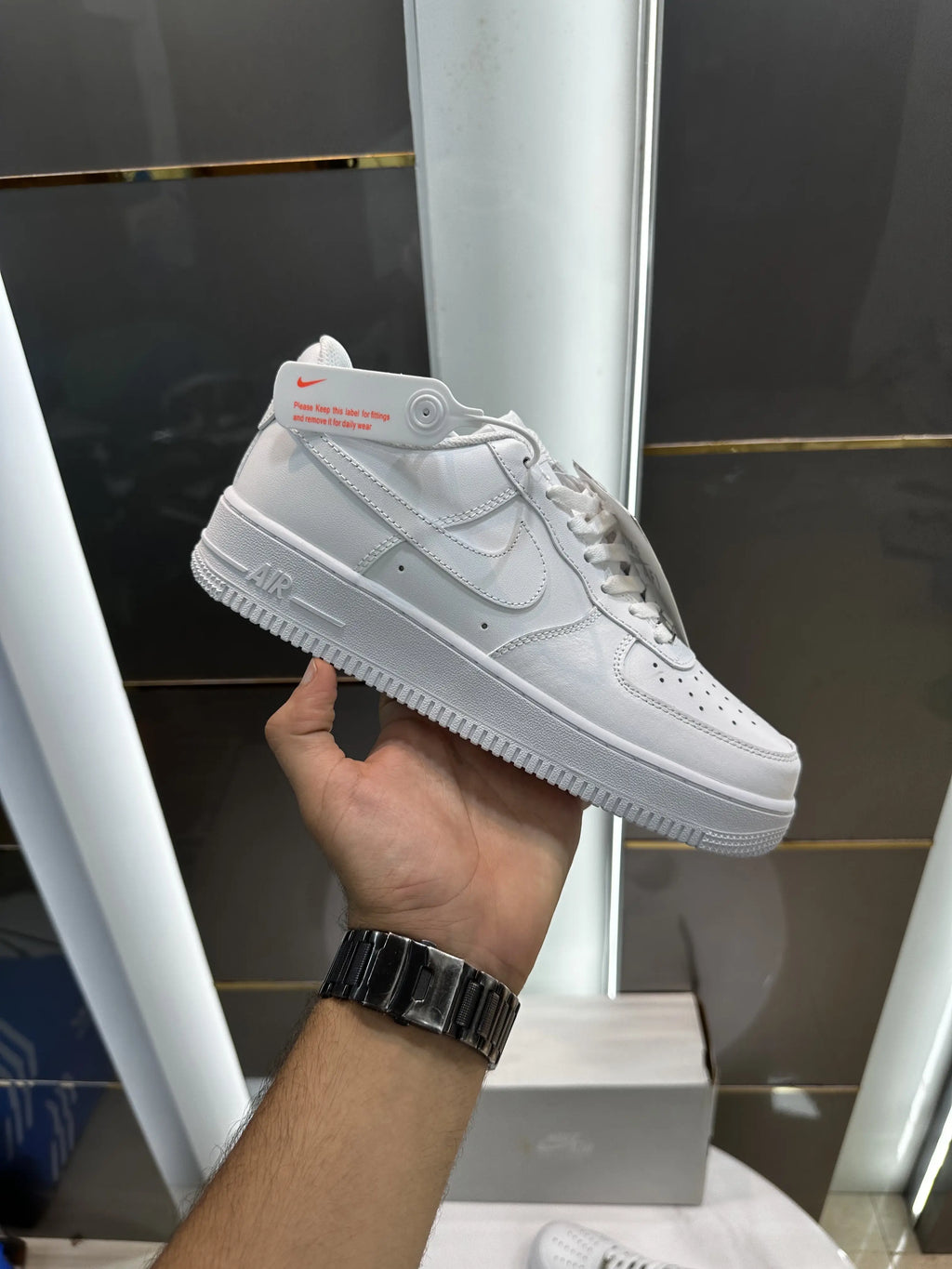 Nike_Airforce 1 All White Shoes