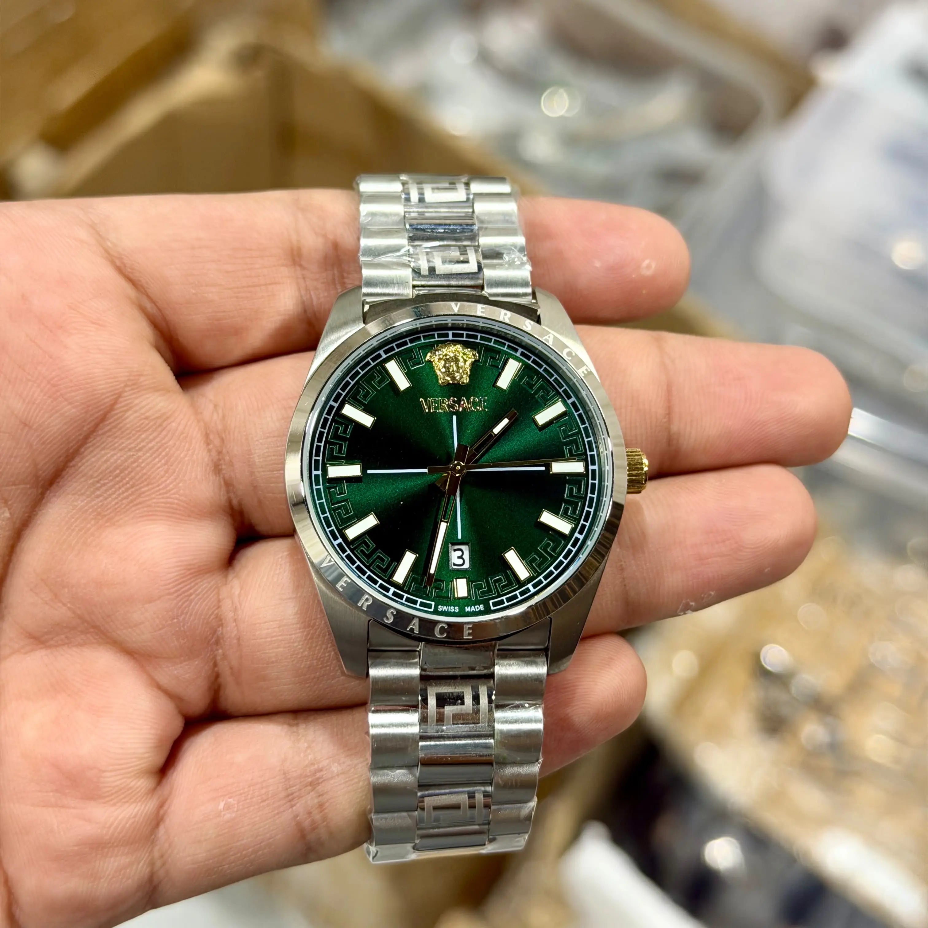 Versace Green Round Dail Analog Watch Secondary image