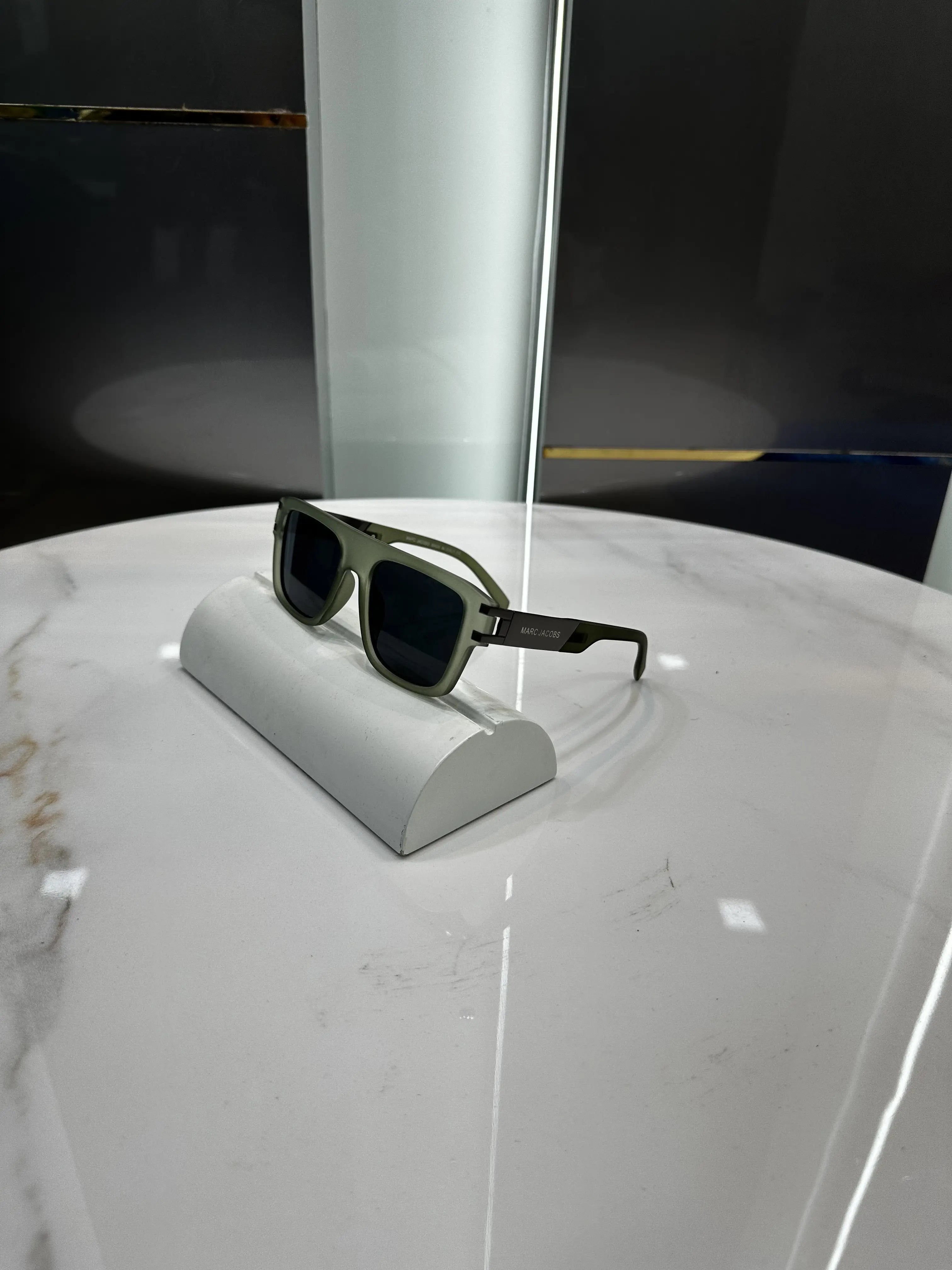 Marc Jacobs Aqua Green Black Premium Shades 1004 Main image