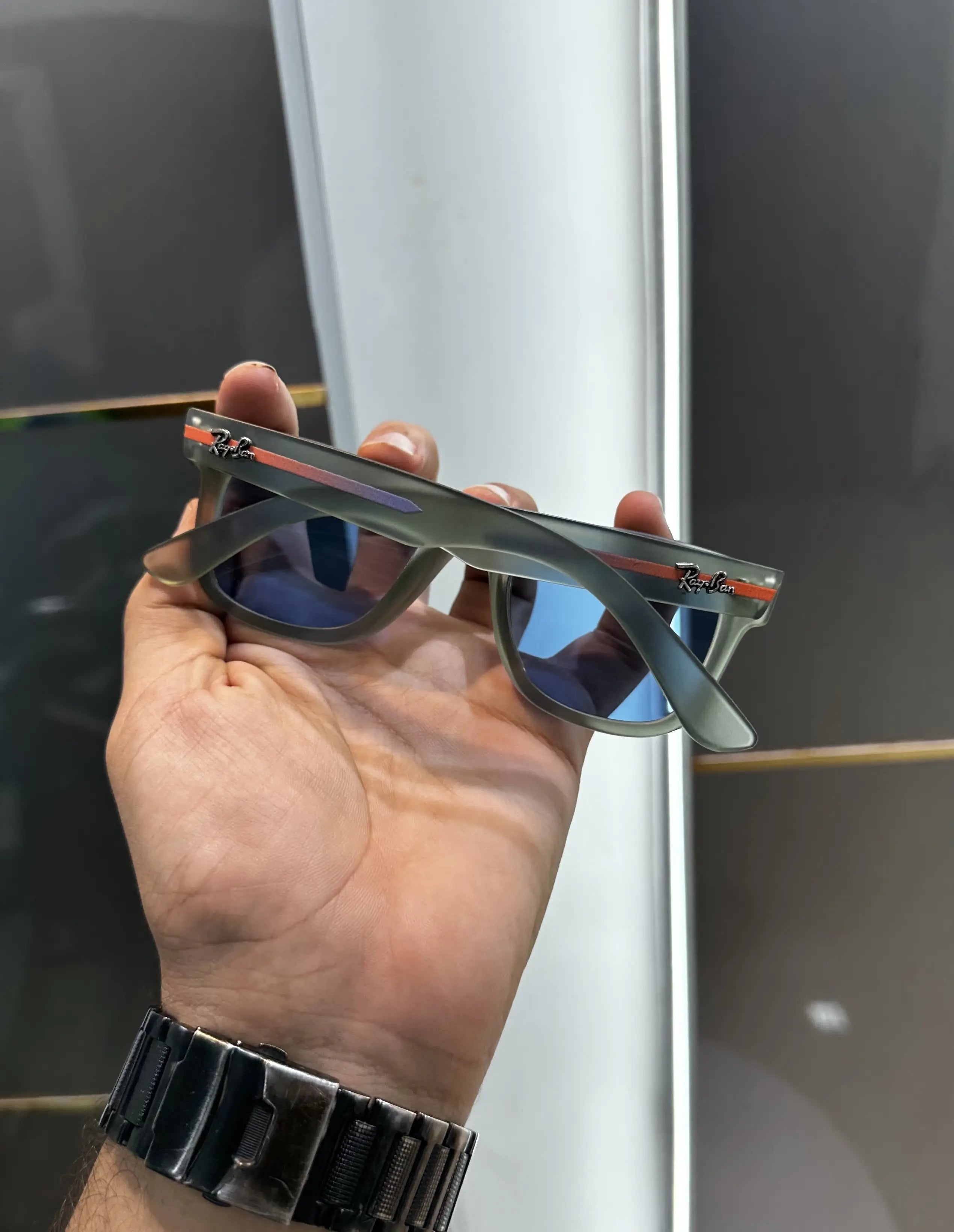 RayBan Aqua Blue Premium Shades 502