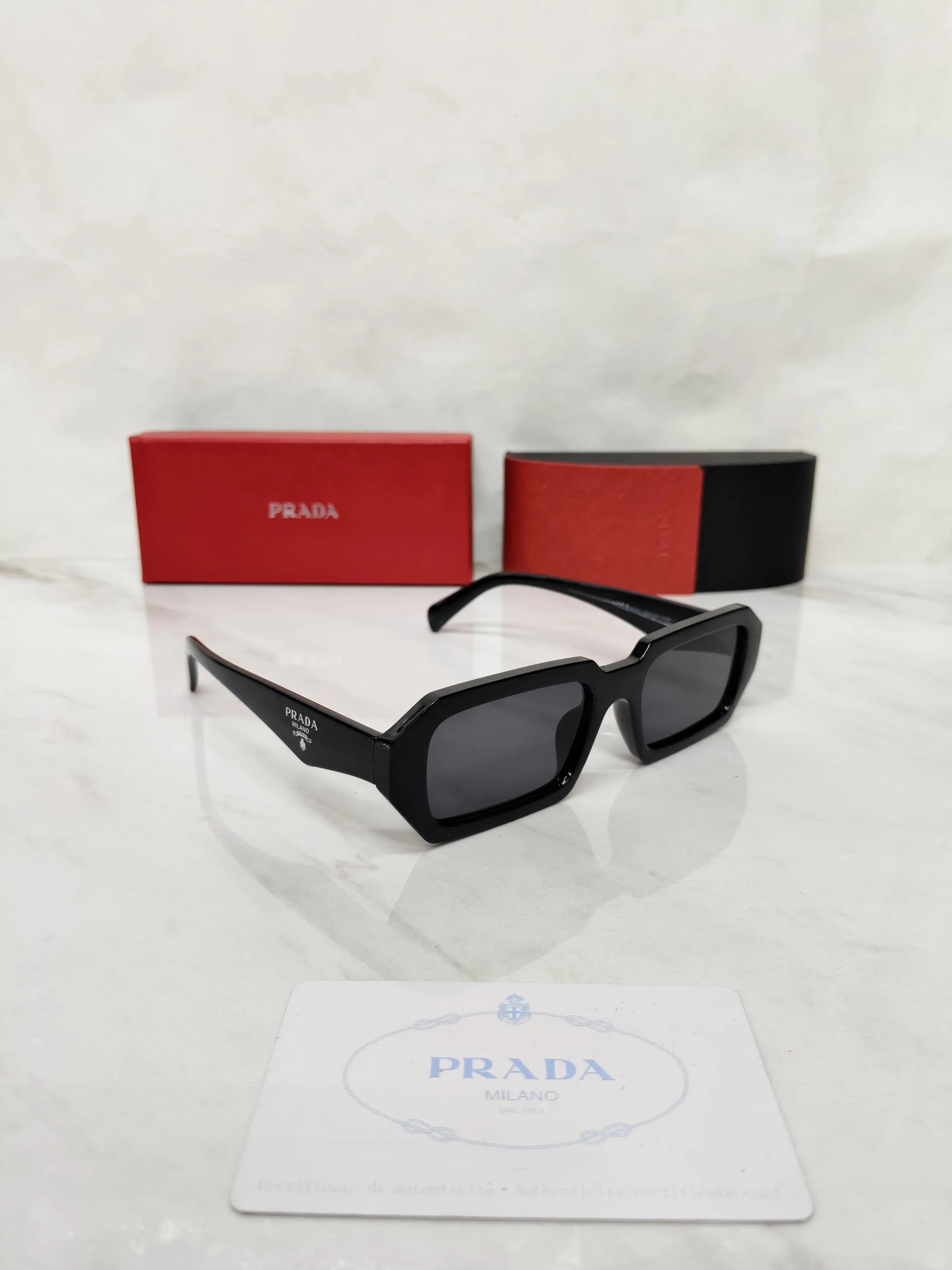 PRADA MILANO 01 GLOSSY BLACK