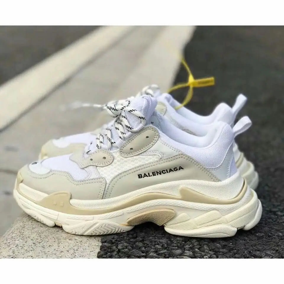 Balenciaga_Triple S Cream White Shoes
