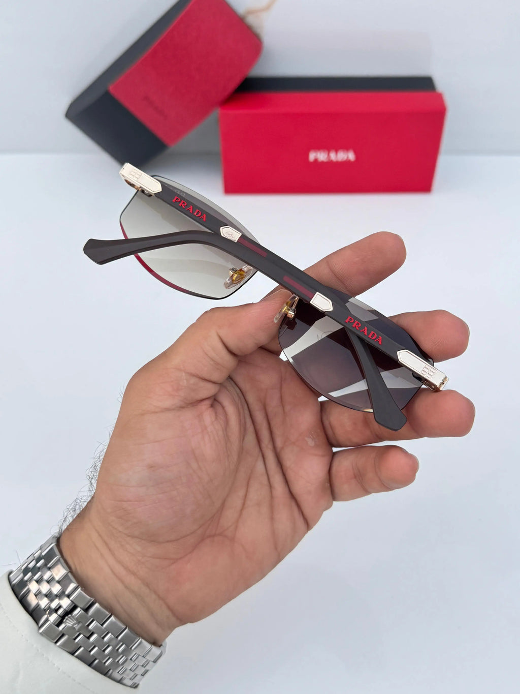 Prada_124_gold_brown