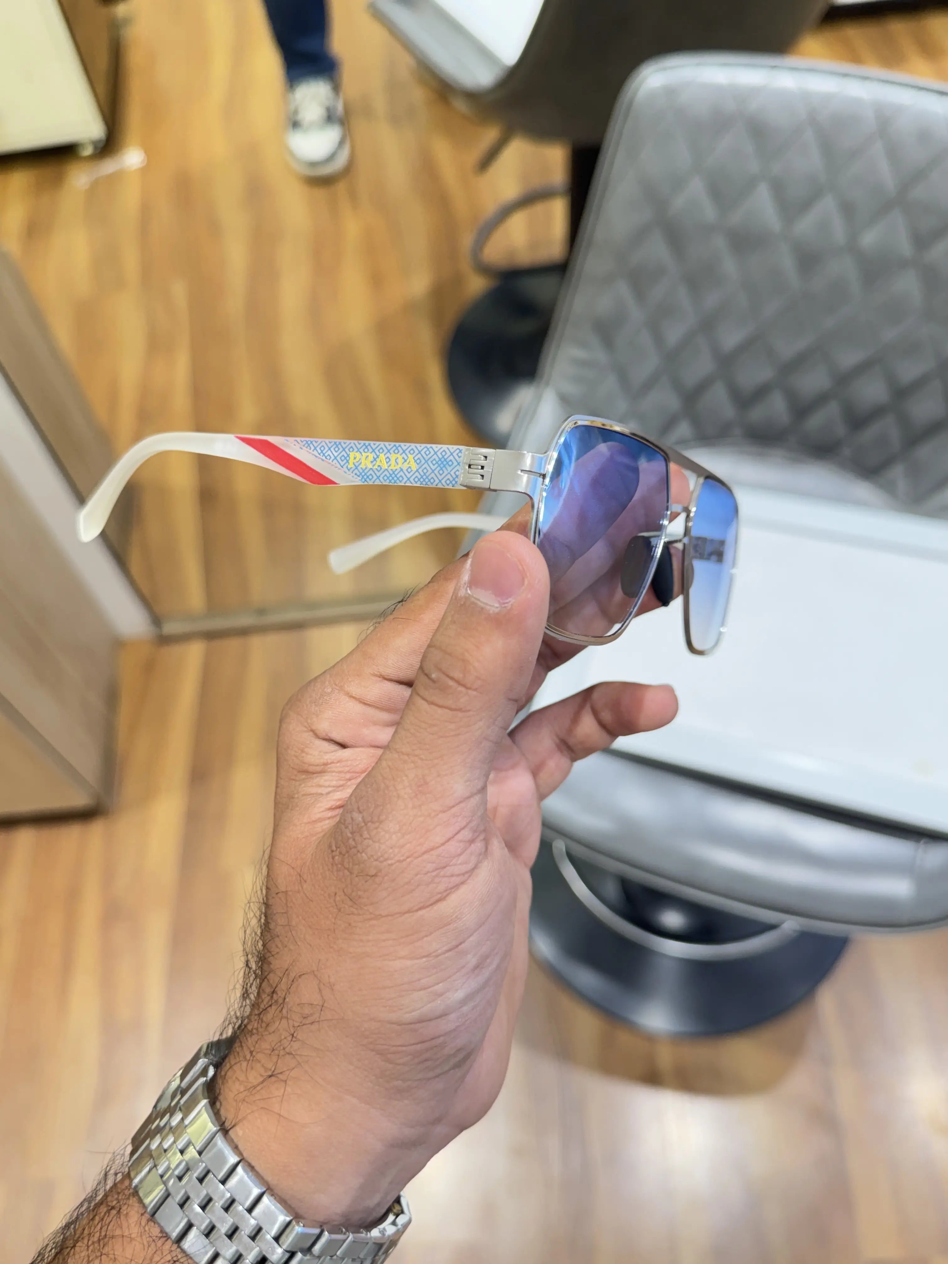 Prada_2601_silver_blue