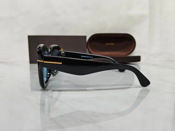 TOMFORD 182 BLACK BLUE