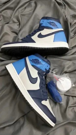 Nik_e Retro 1 Obsidian Blue High Semi UA Secondary image