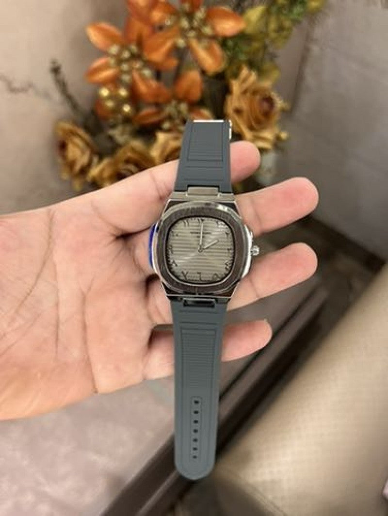 Patek Philippe slim with magnet lock Main image