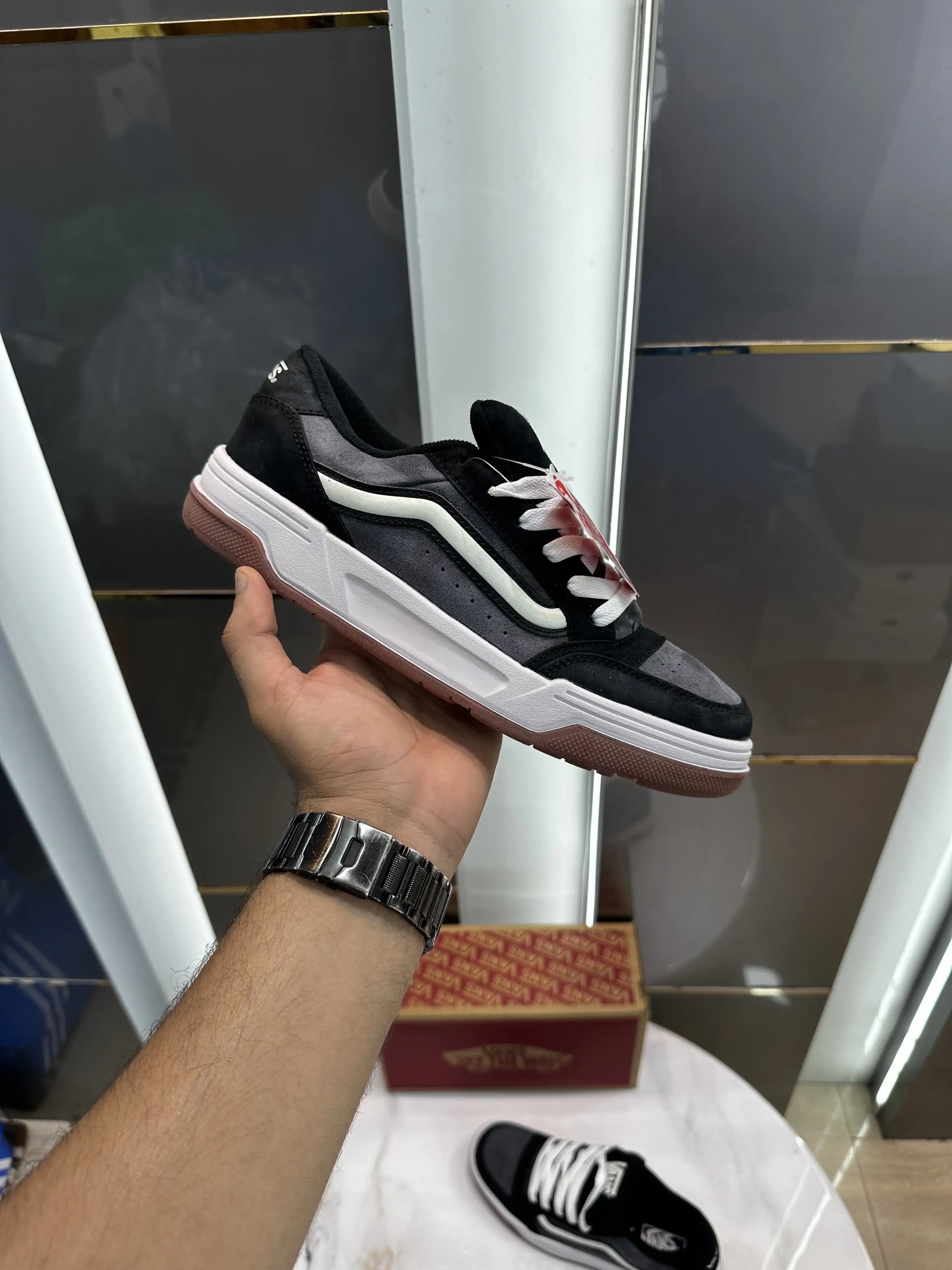 Vans_Hylane Black White Gum Sneakers Secondary image