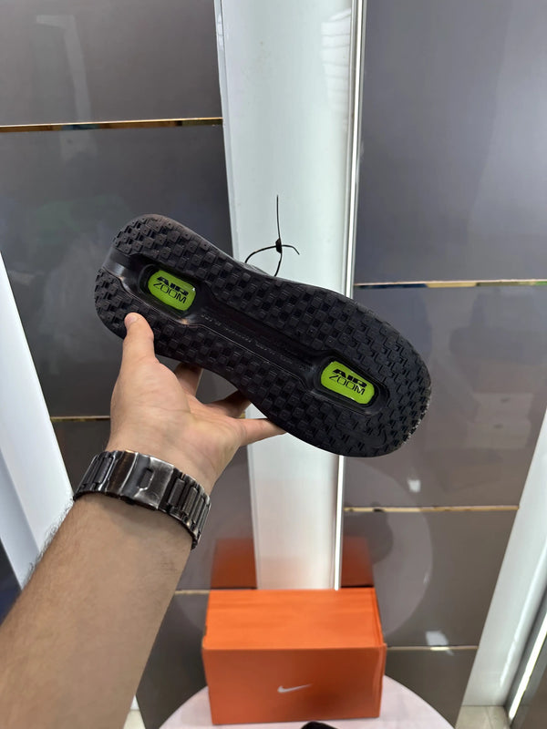 Nike_Vomero Premium Black Volt Shoes