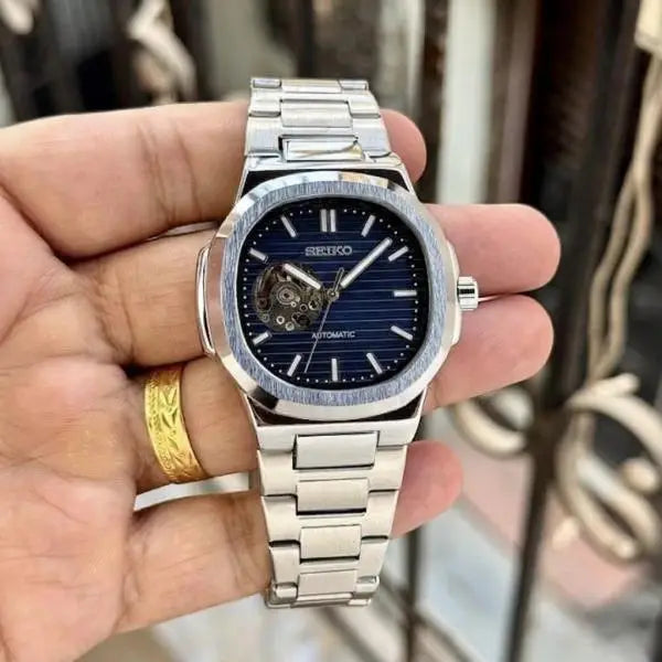 Seiko Nautiko Automatic Premium Navy Blue 010 Secondary image