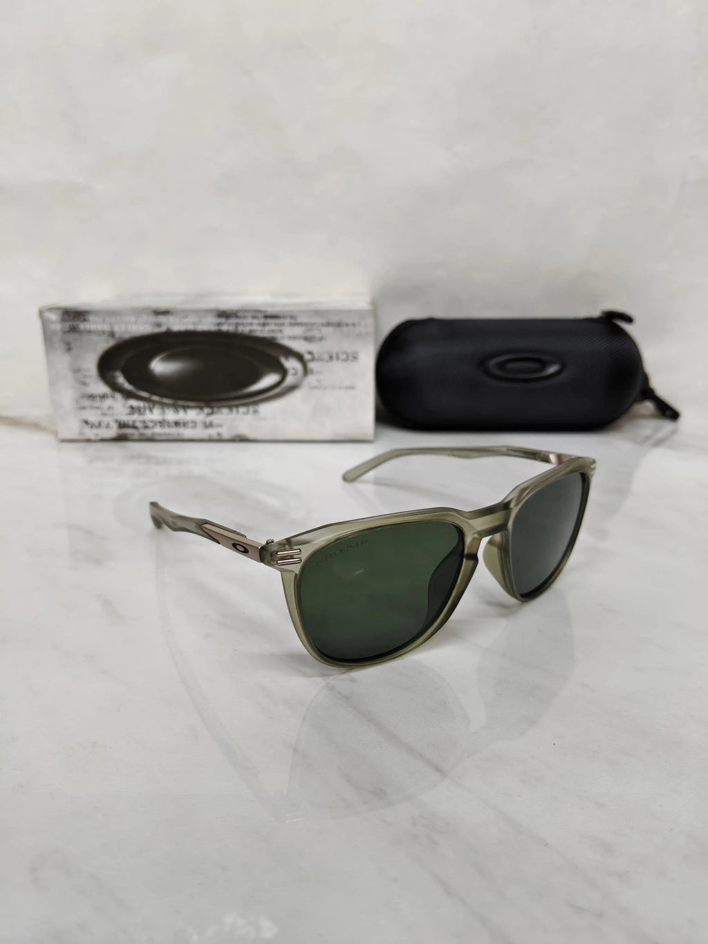 OAKLEY TO4931 CRSYTAL OLIVE GREEN