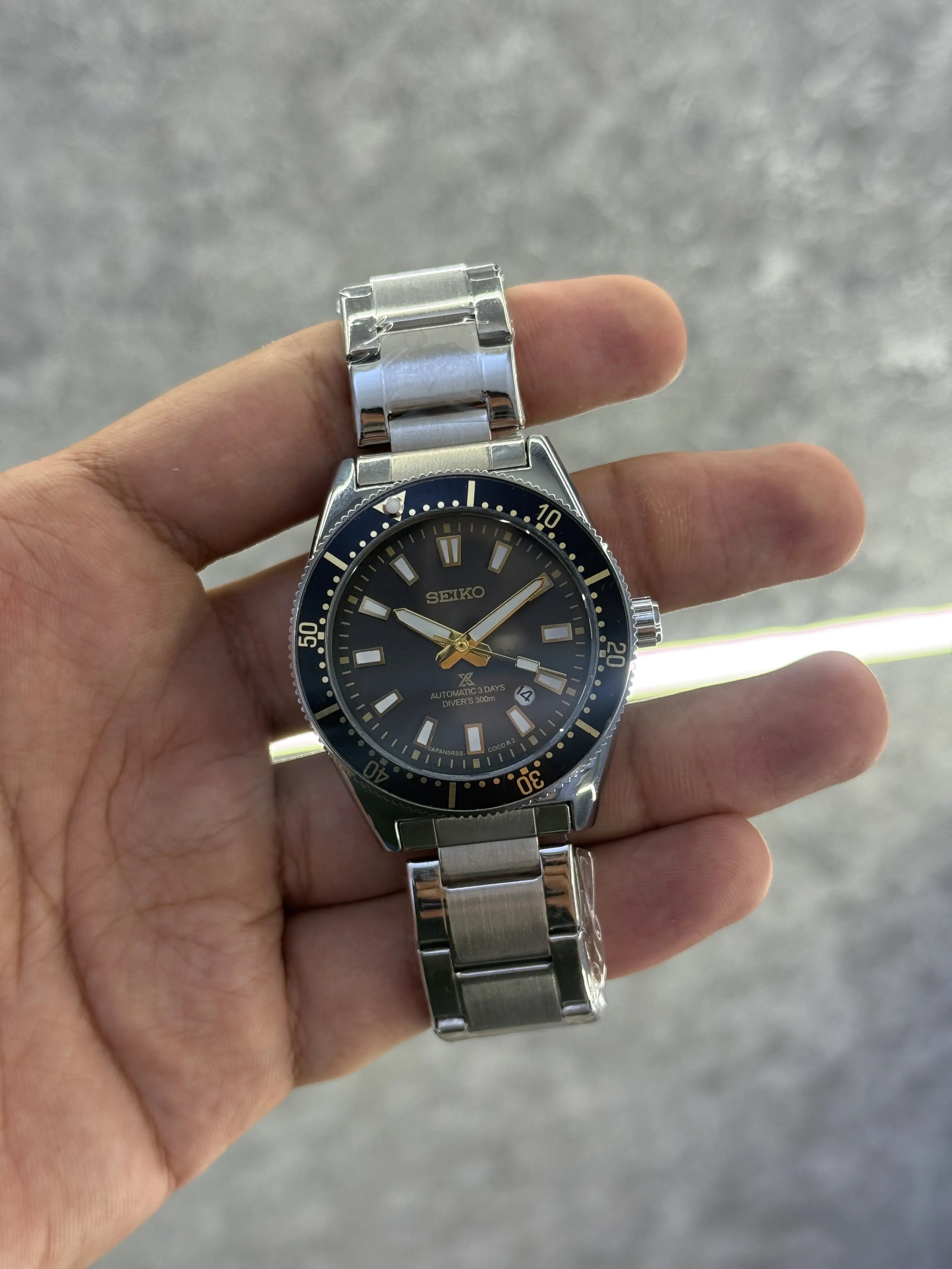Seiko Prospex  limited edition 014 Secondary image