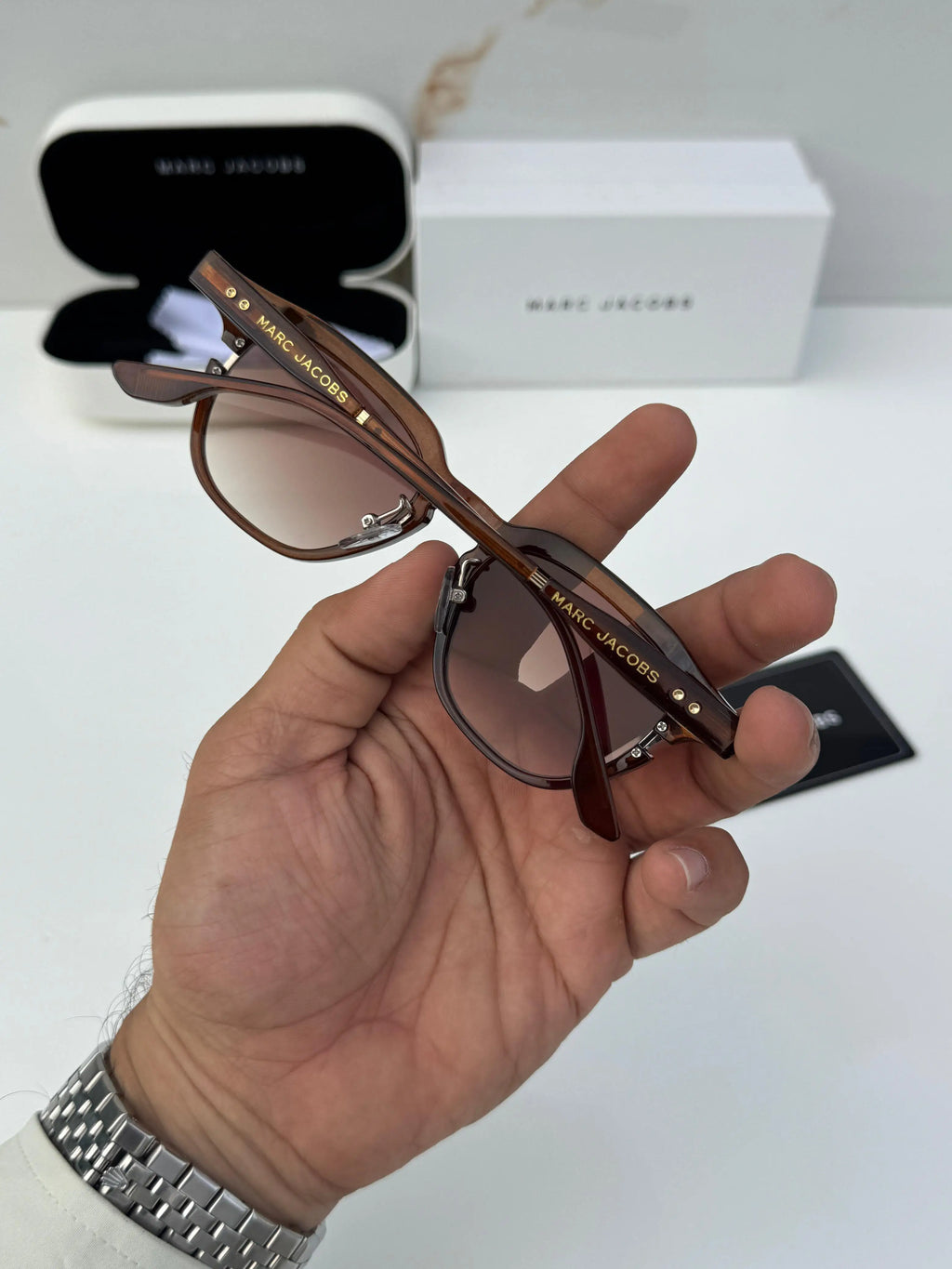 Marc_jacobs_1131_brown