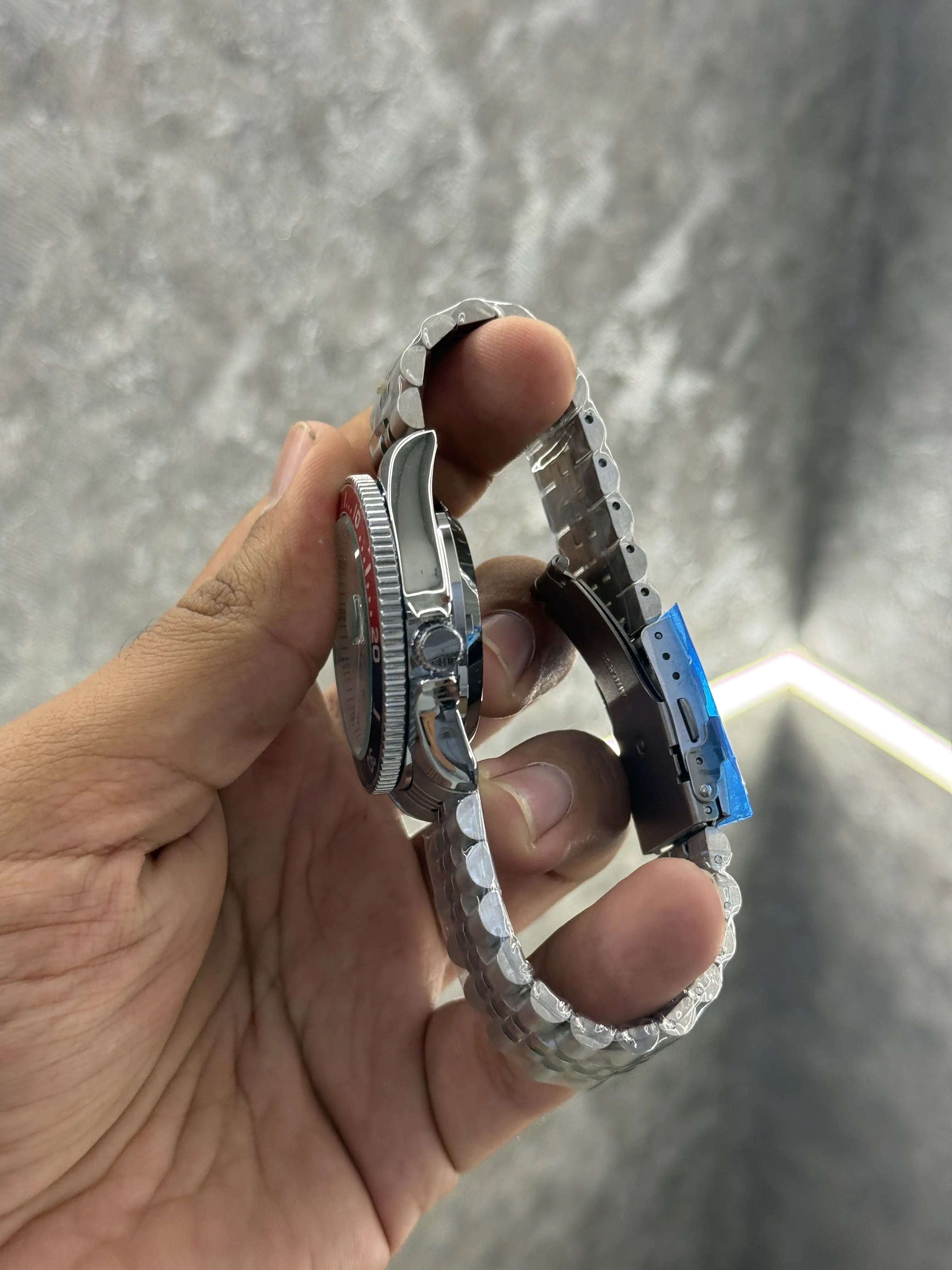 Seiko 5 sports Glow back open 039 Secondary image