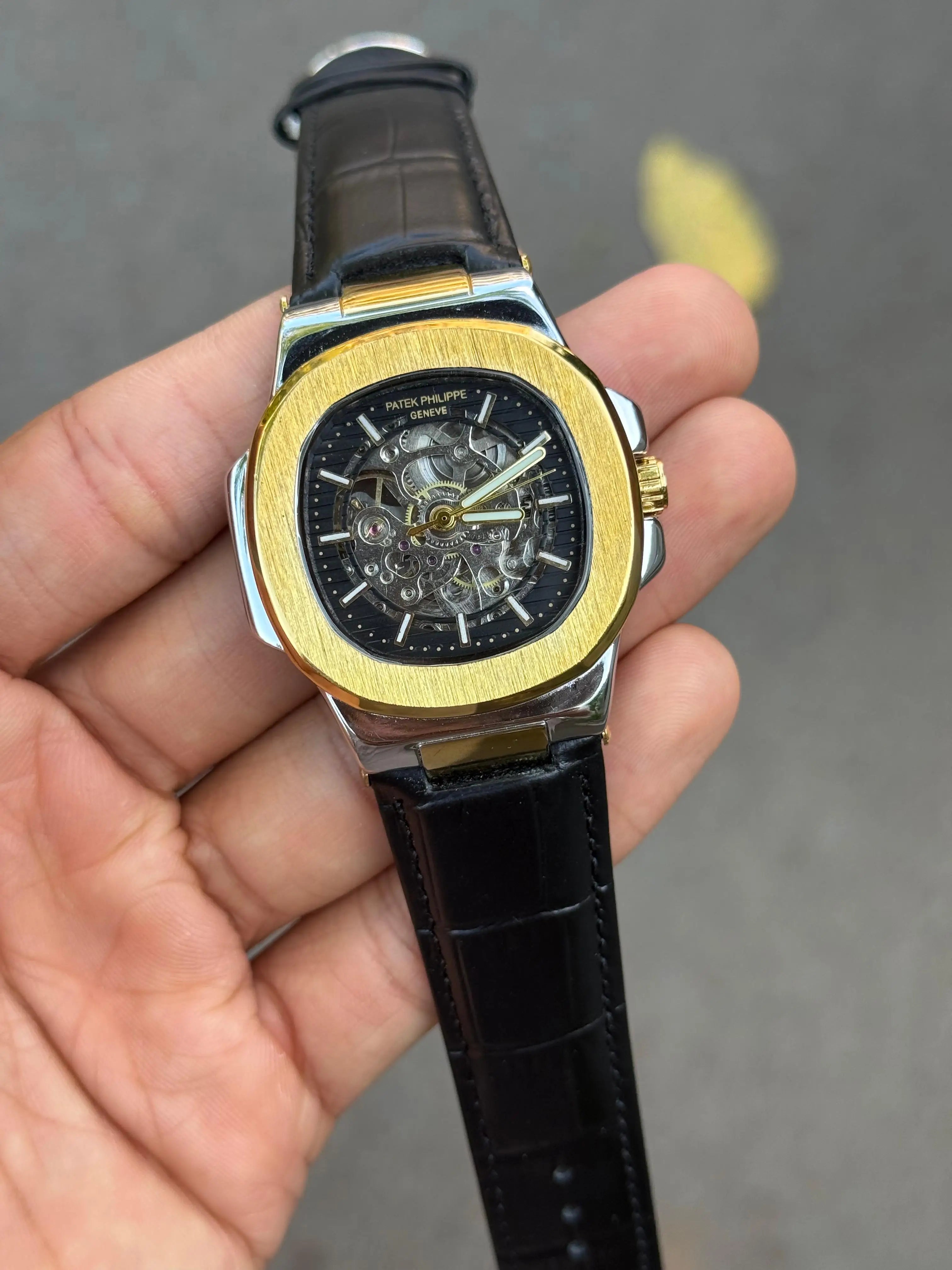 Pate k Phillipe Nautilus Leather Automatic Main image