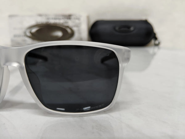 OAKLEY 83111 MATT ICE GREY
