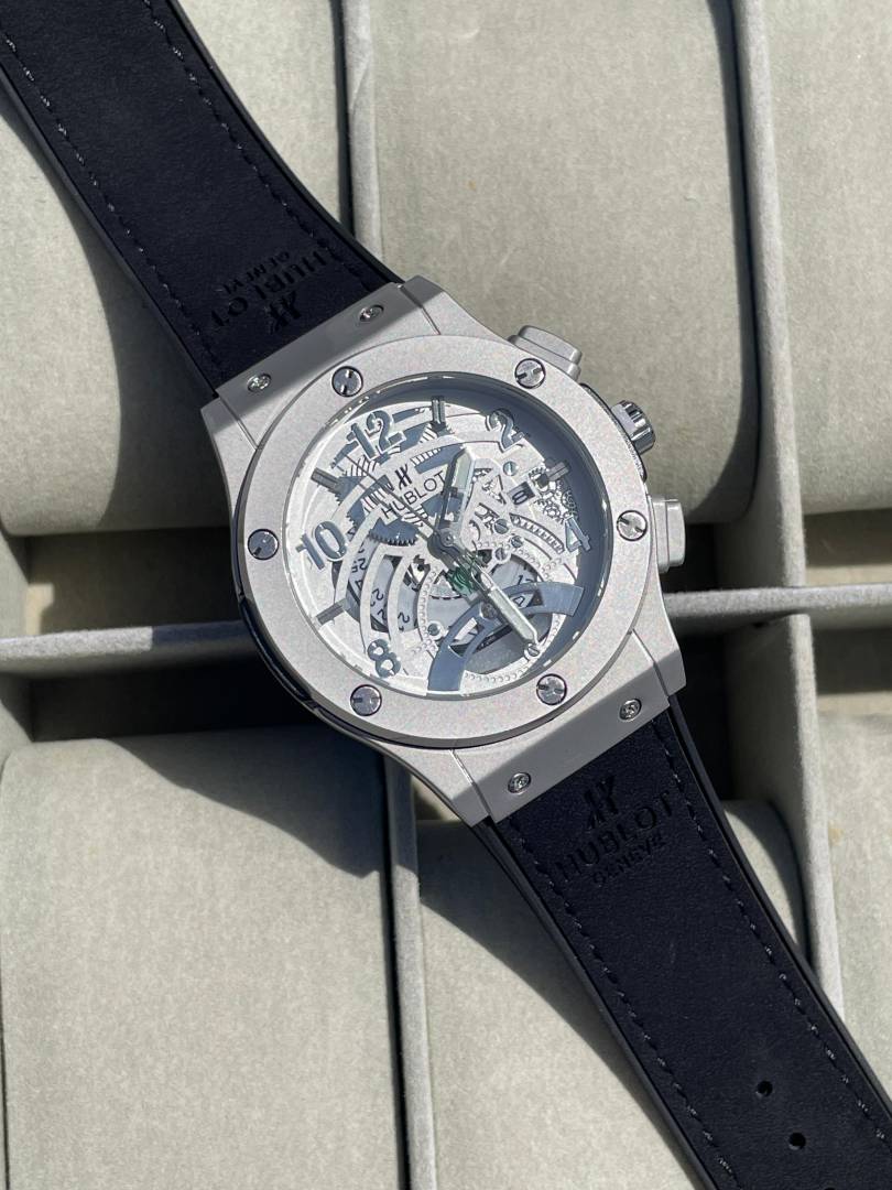 Hublot calender non chrono Main image