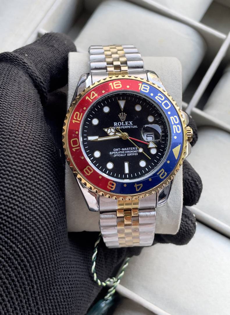 Role_x Gmt master Main image