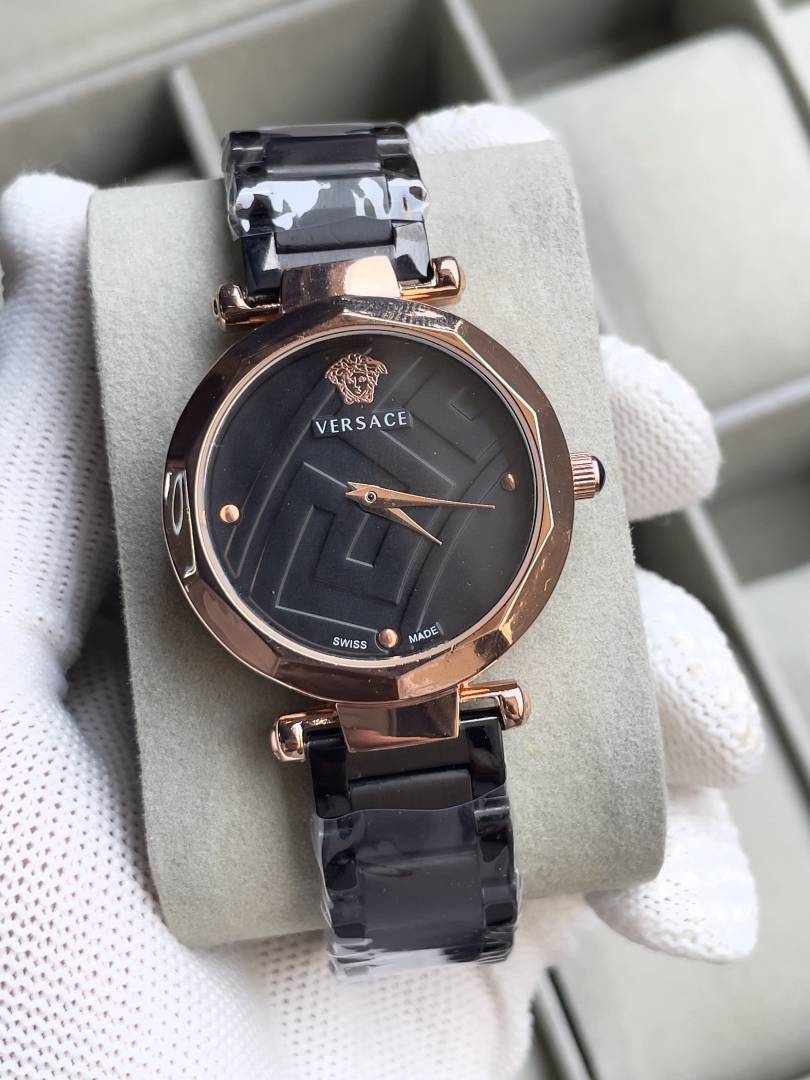 Versace ladies watch Secondary image