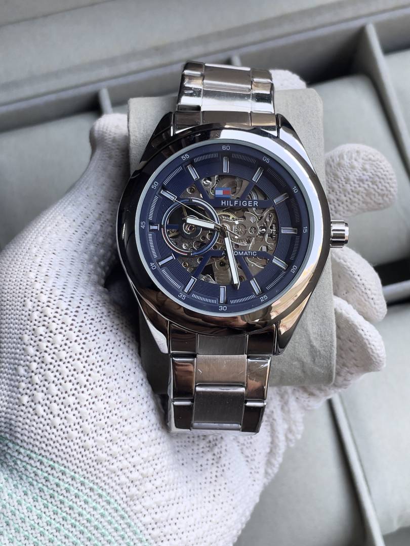Tommy_hilfiger_automatic