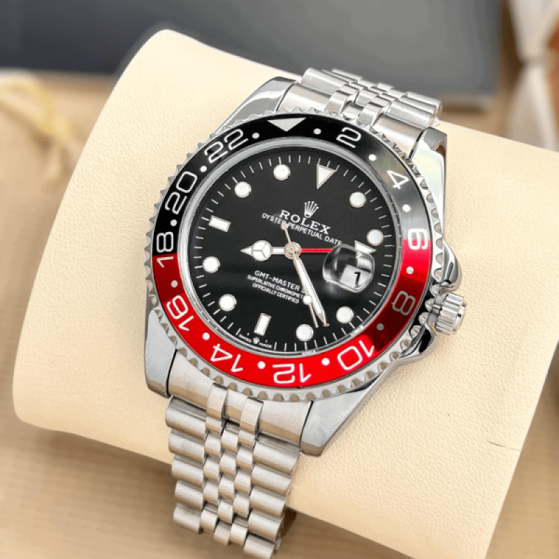 Role_x oyster prepetual GMT MASTER II black red Main image