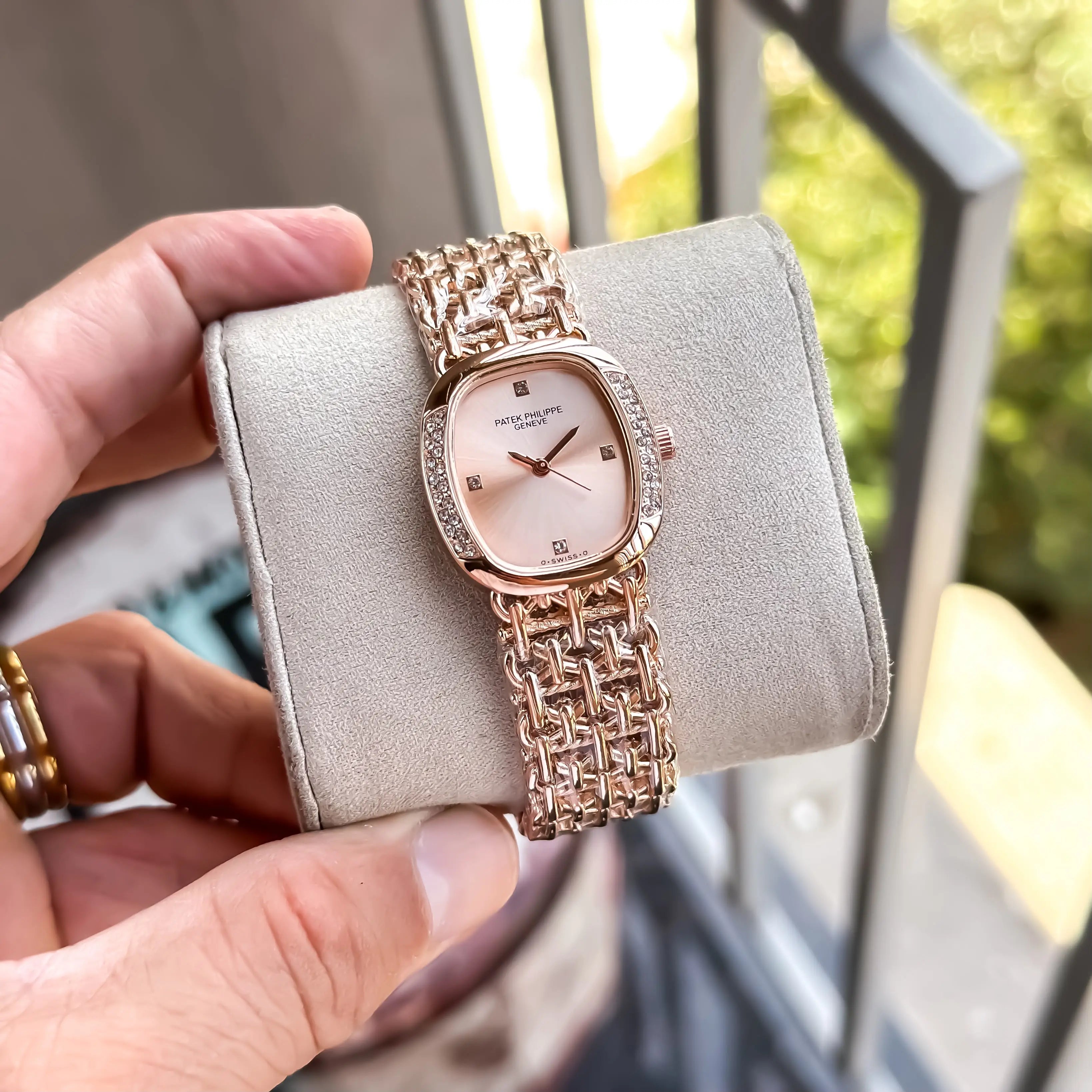 PATEK_PHILLIPE_ROSE
