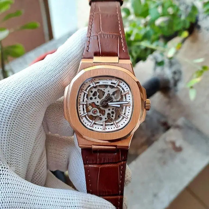 Patek PHILLIPPE automatic Secondary image