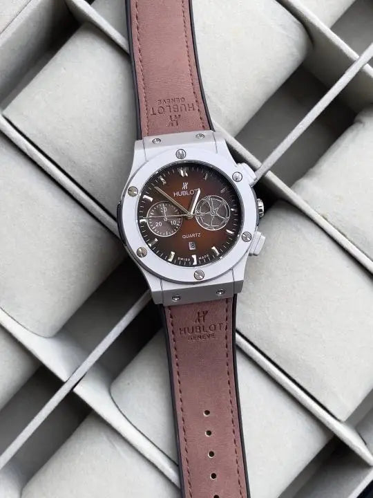 Hublot calendar non chrono Secondary image