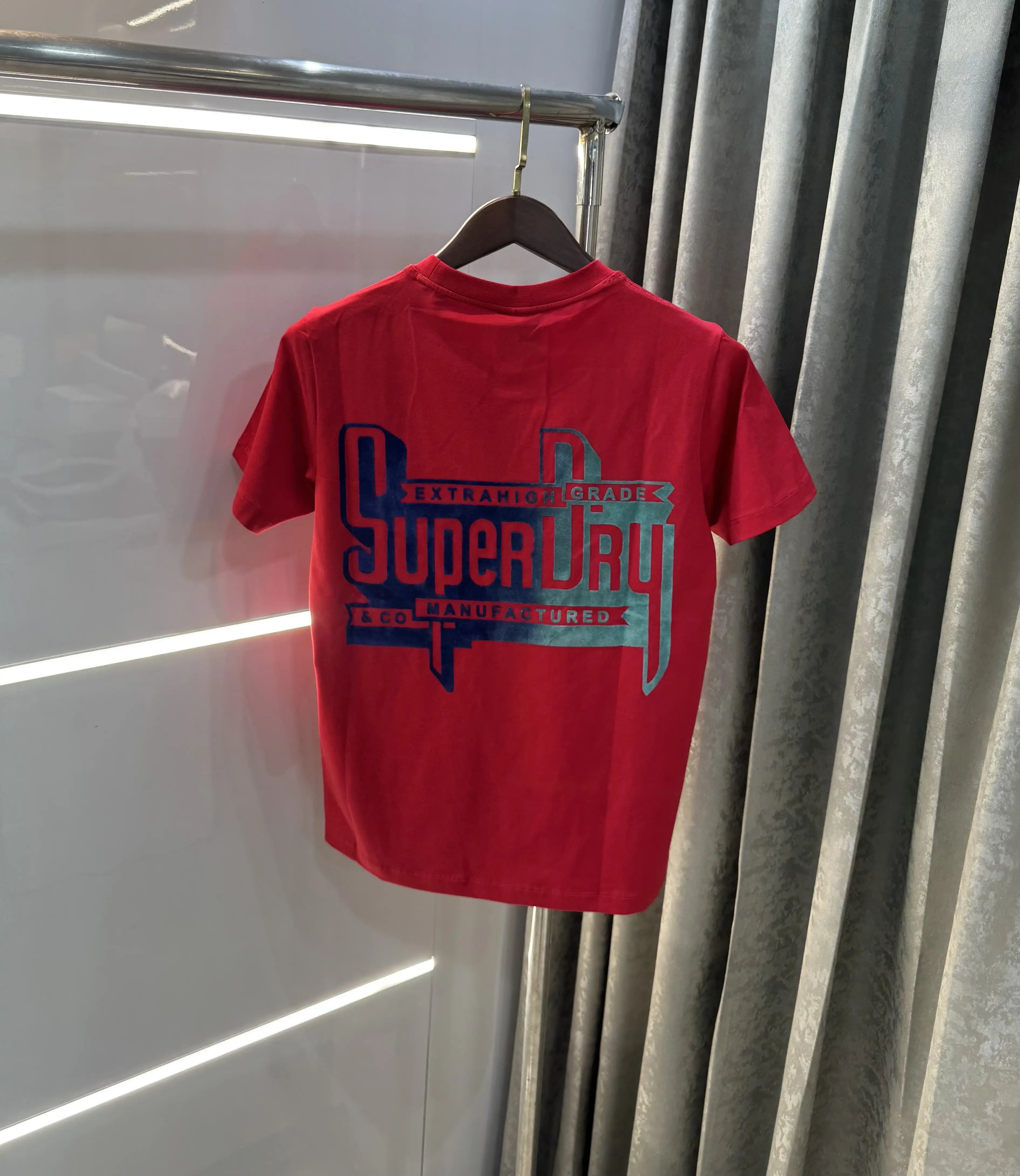 Superdr y maroon Premium Classic T-Shirt Main image