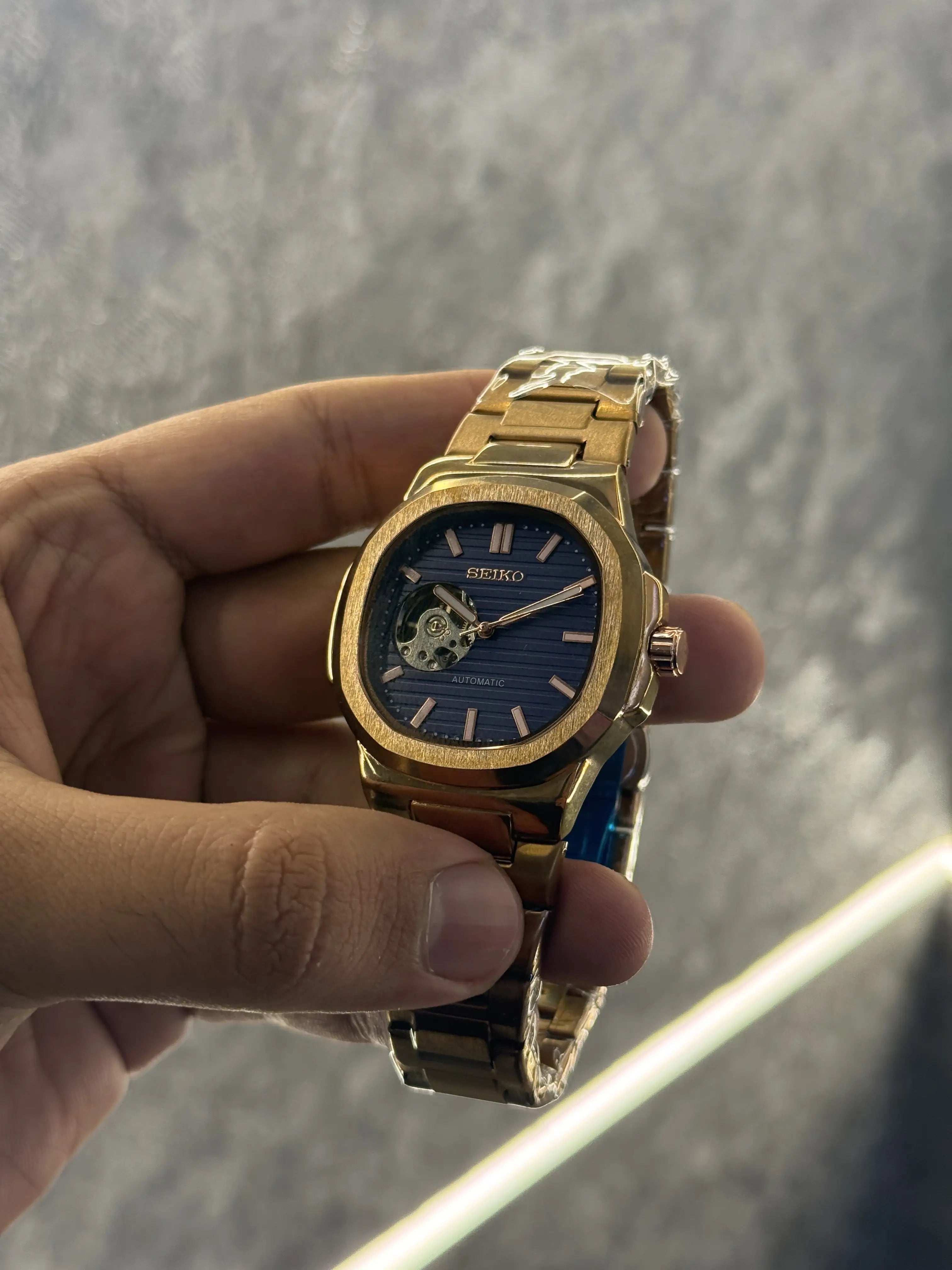 Seiko Nautilus Open heart Automatic Premium 032 Main image