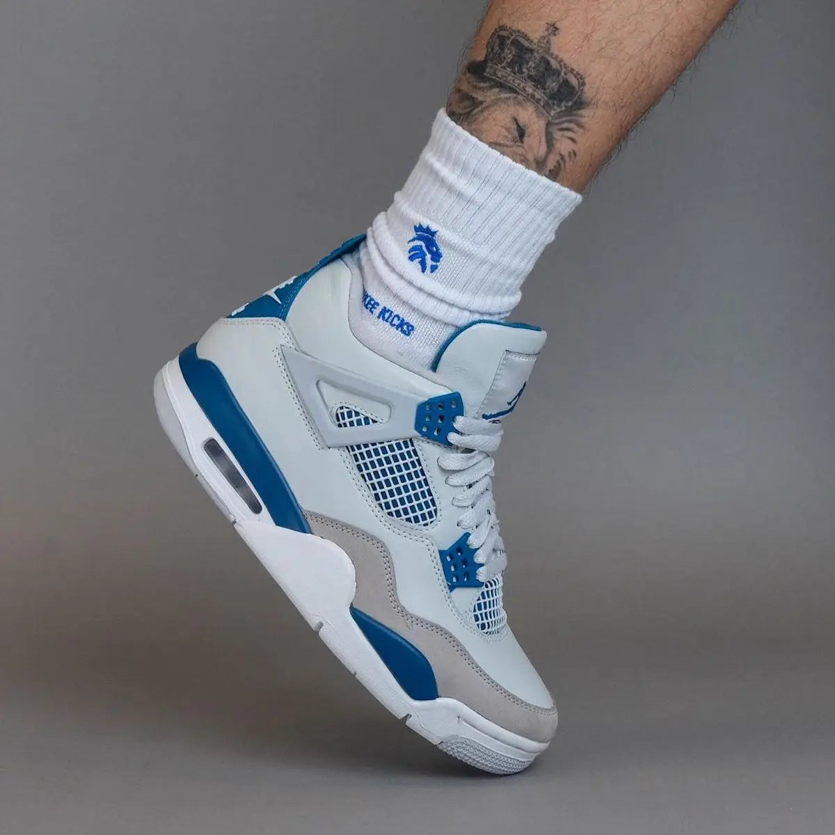 Jordan 4 Military Blue (399 Secondary image