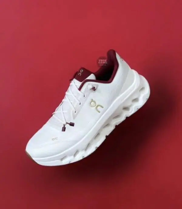 On Cloud Tilt Pearl Ivory Year Of The Snake Secondary image