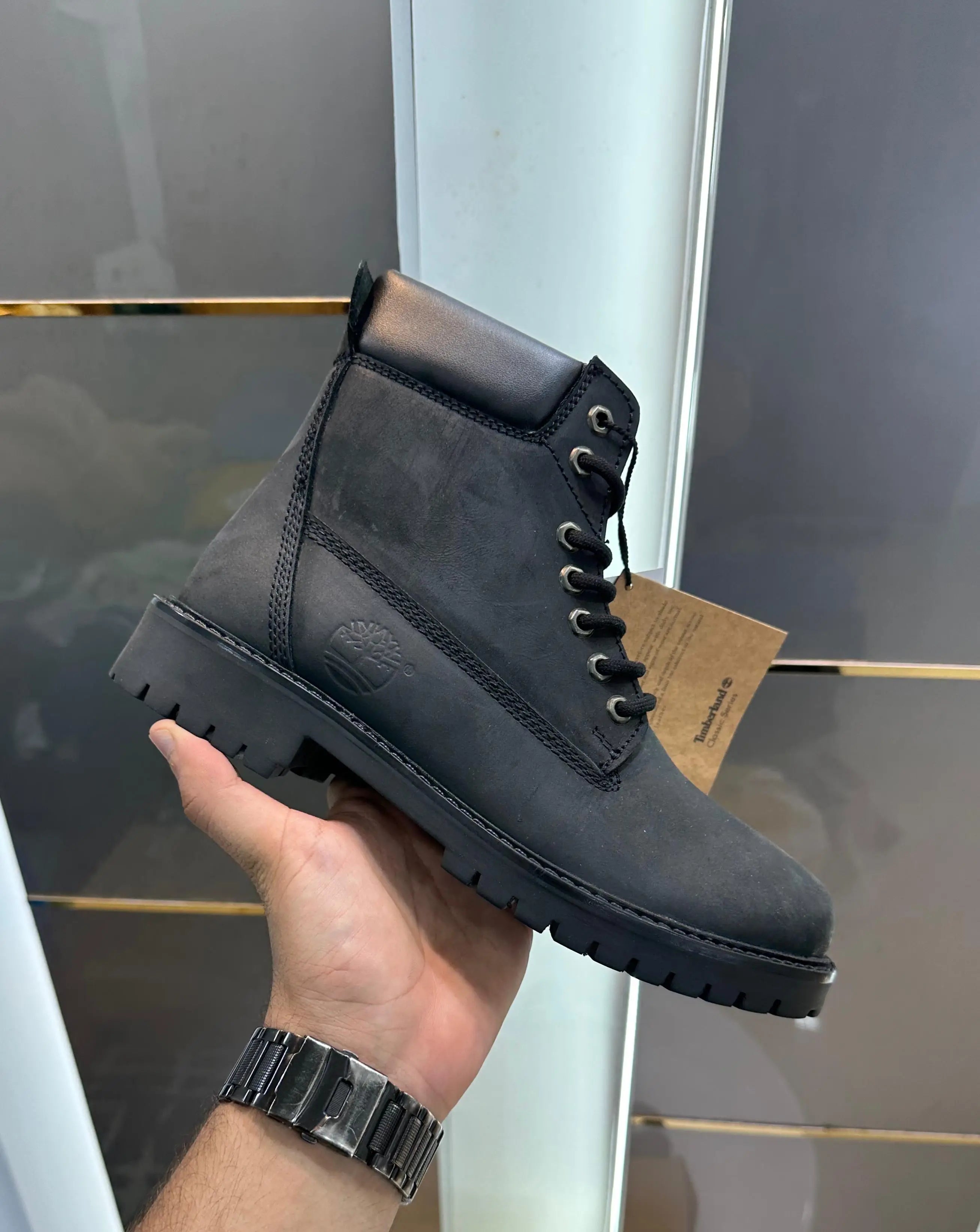 Timberland_Classic Black Boots