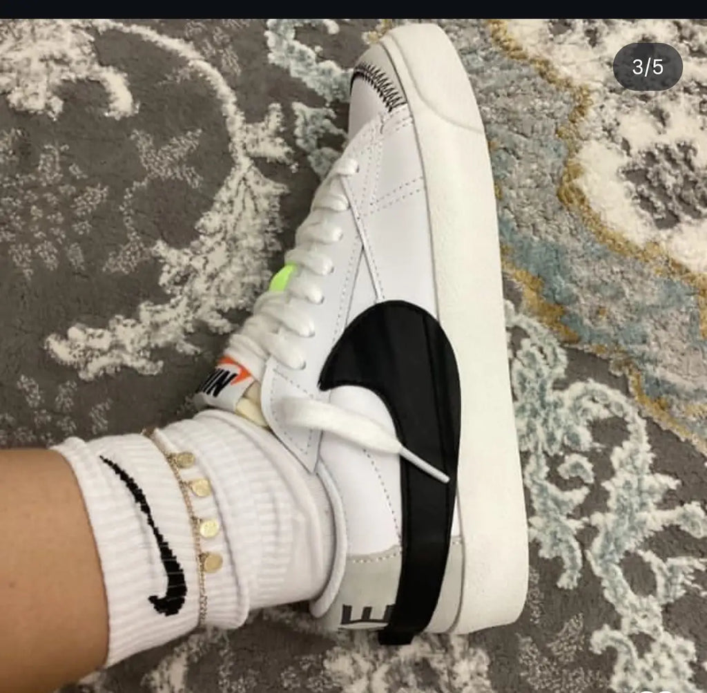 Nik_e blazer mid 77 jumbo