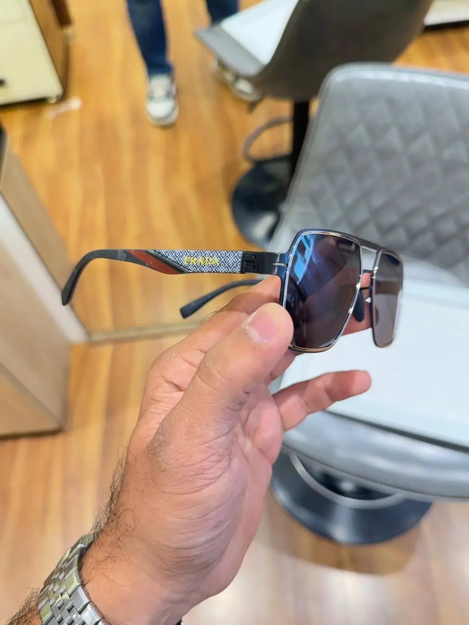 Prada_2601_silver_black