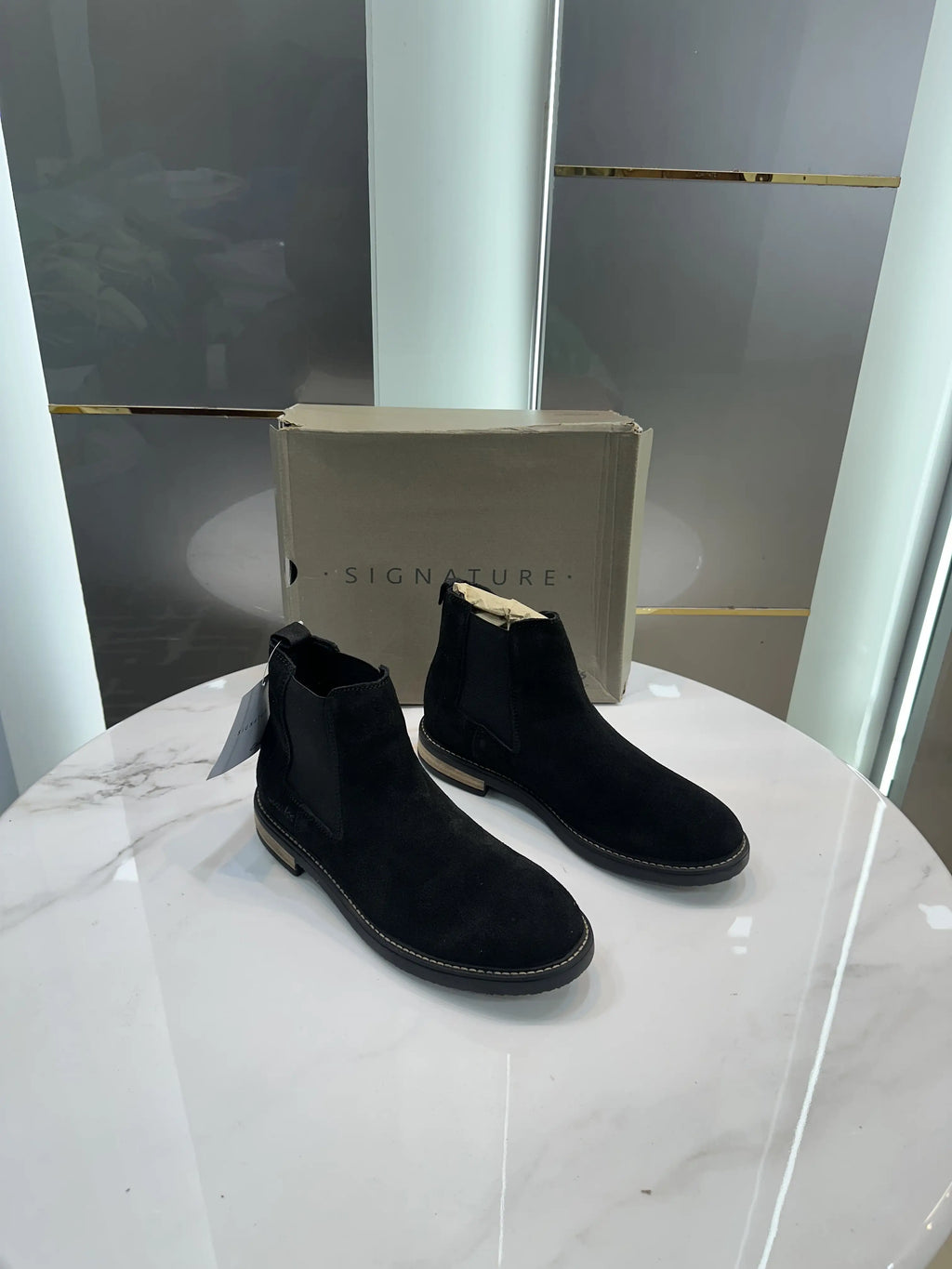 Clarks_Black Premium Suede Leather Boots