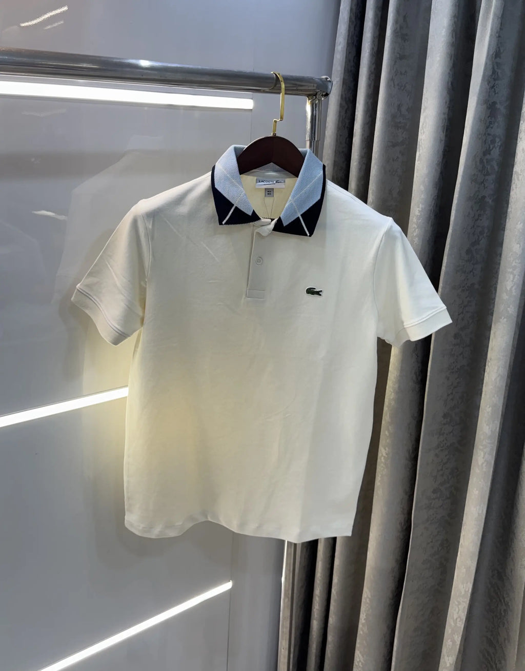 Lacost e Cream Embroidery Logo Premium Polo T-Shirt
